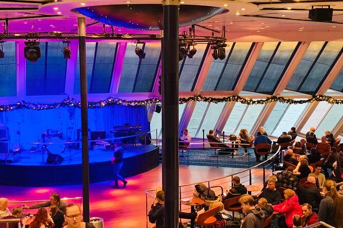 Luxury Day Trip to Tallinn with superior cabin VIP guide and lavish buffet - Who Is This Tour Best Suited For?