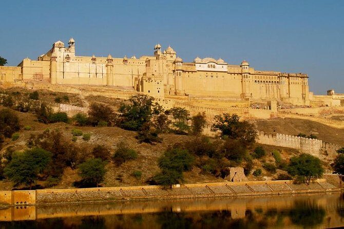 Luxury Delhi Agra Jaipur with Udaipur(Lake City) Tour in 7 Days - A Closer Look at the Itinerary