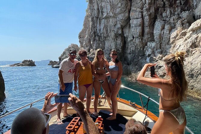 luxury-elaphite-islands-half-day-cruise-with-lunch-apreamare