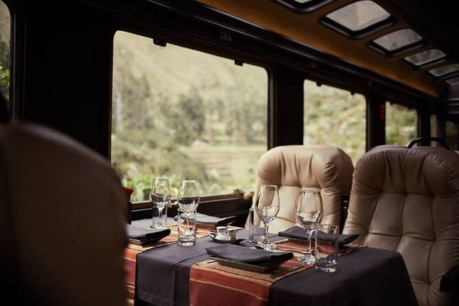 luxury-first-class-train-to-machu-picchu