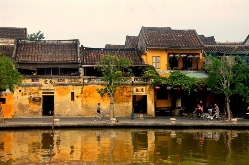 luxury-half-day-tour-of-hoi-an-ancient-town