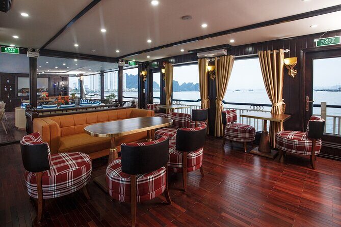 Luxury Halong Cruise with kayak and cave, 8 hours cruising - The Sum Up