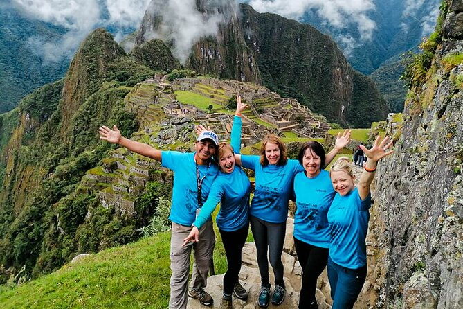 luxury-inca-trail-to-machu-picchu-4-days