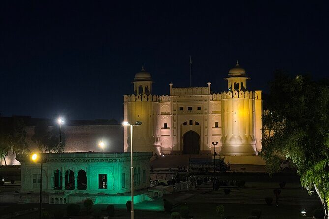 Luxury Lahore Full Day Gateway - Exploring Lahore in Style: The Overview