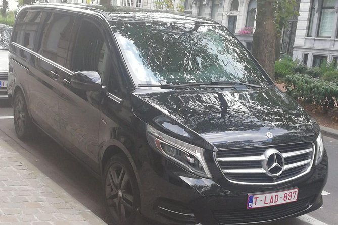 luxury-minivan-from-charleroi-airport-to-the-city-of-brussels