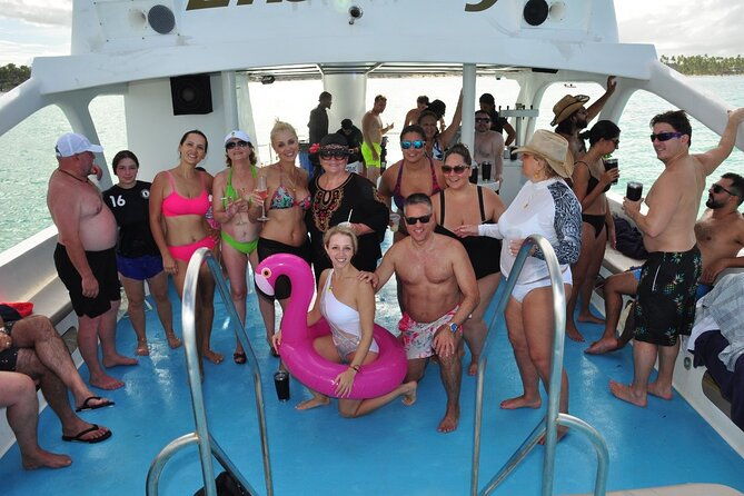 luxury-open-bar-booze-cruise-and-snorkel-in-punta-cana