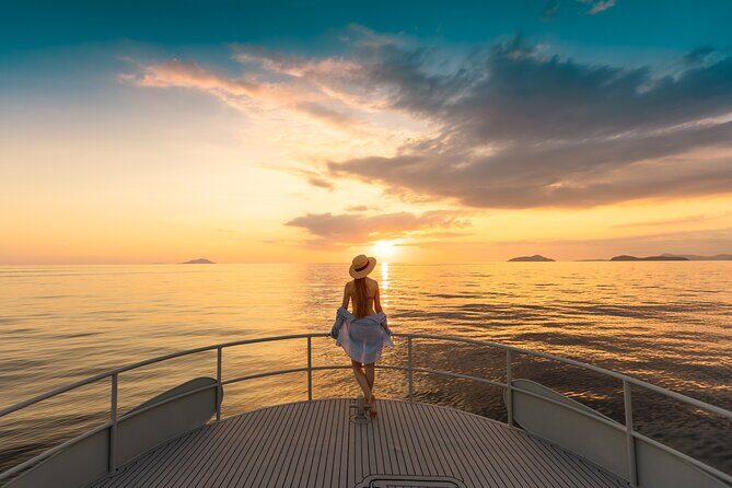 Luxury Phi Phi Sunset: Maya & Maiton Speed Catamaran - Exploring the Phi Phi & Maiton Sunset Tour by Speedcatamaran: An Honest Breakdown