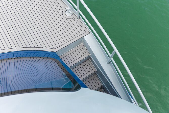 Luxury Phi Phi Sunset: Maya & Maiton Speed Catamaran - Key Points