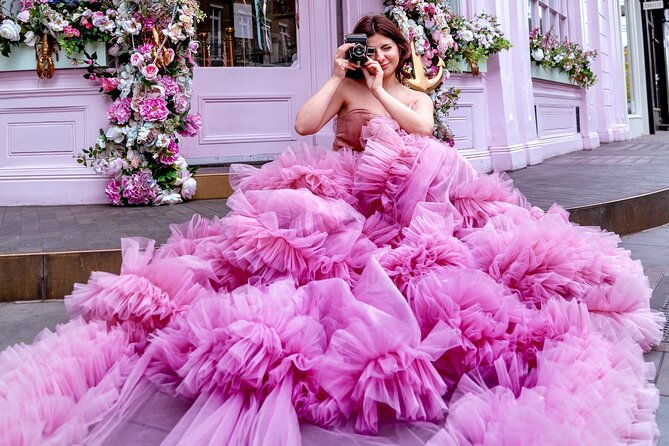 luxury-pinky-dress-photoshoot-in-london-photographer