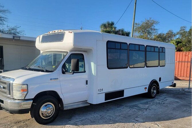 luxury-private-car-sju-arrival-or-departure-airport-pickup