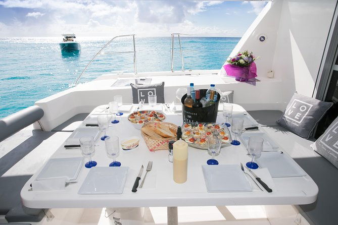luxury-private-full-day-catamaran-charter-in-st-maarten-saint-martin