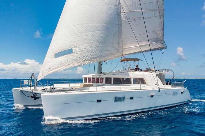 Luxury Private Moorea Cruises Tour - Quick overview