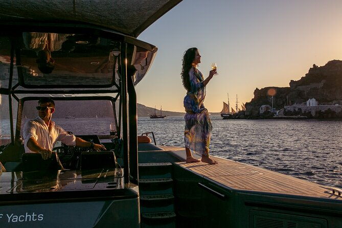 luxury-private-power-catamaran-tour-in-santorini-2