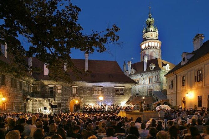 luxury-private-tour-cesky-krumlov-unesco-heritage