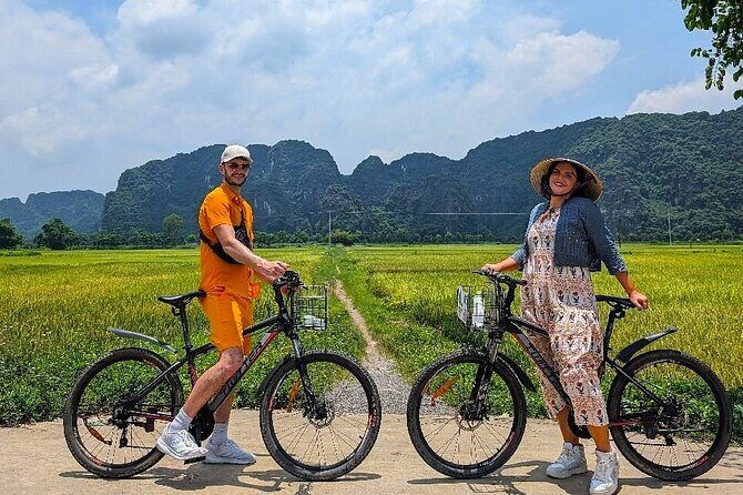 Luxury Private Tour from Hanoi to Mua Caves, Tam Coc & Hoa Lu - Key Points