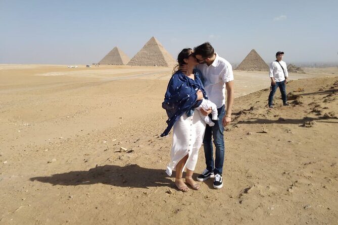 Luxury Private Tour Giza pyramids ,Sphinx ,Camel Rid and Lunch - Who Would Love This Tour?