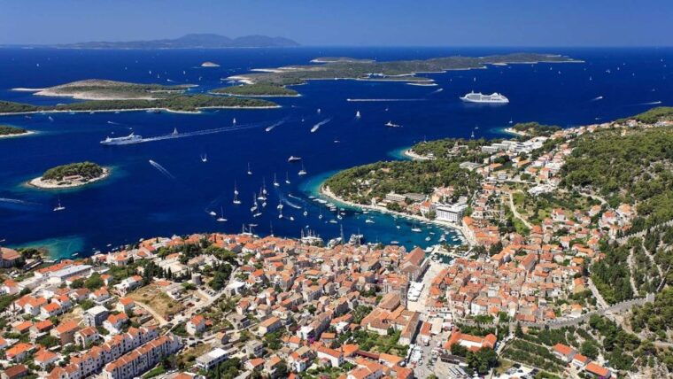 luxury-private-tour-to-brac-hvar-and-pakleni-islands