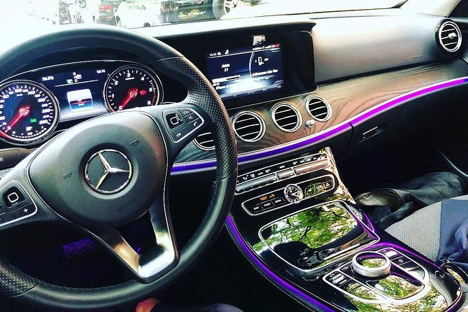 luxury-private-transfer-from-orio-al-serio-airport-to-milan-center