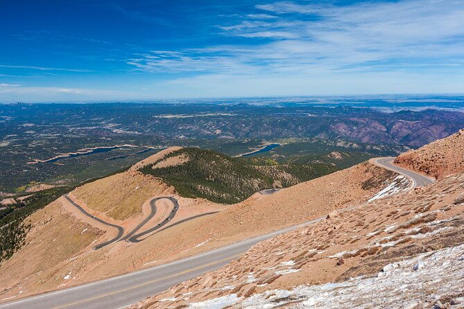 luxury-private-van-to-pikes-peak-garden-of-gods