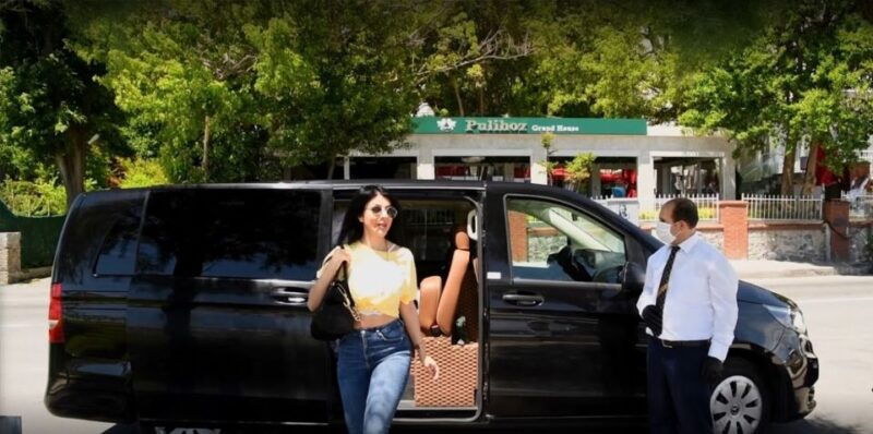 luxury-private-yacht-rental