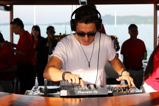 Luxury Racha & Coral: Ombre Yacht Phuket Tour - Authentic Insights from Reviewers