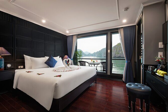 Luxury Rosy Cruise 2 Days 1 Night Halong & Lan Ha Bay from Hanoi - The Experience Breakdown: From Hanoi to the Bay