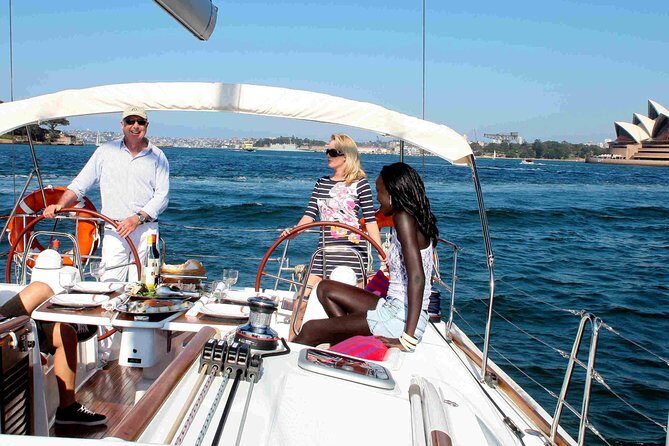 Luxury Sailing Cruise on Sydney Harbour with Lunch - An Overview of the Experience