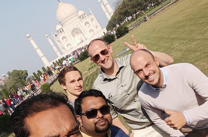 Luxury Same Day Taj Mahal tour From Delhi - All Inclusive - The Value for Money