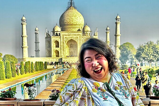 Luxury Same Day Taj Mahal Tour from Delhi by Superfast Train - The Agra Arrival and Guided Tour