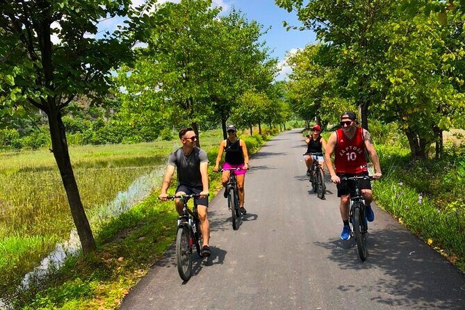 Luxury Small Group: Trang An, Bich Dong, Mua Cave & Local Life - An In-Depth Look at the Tour Experience