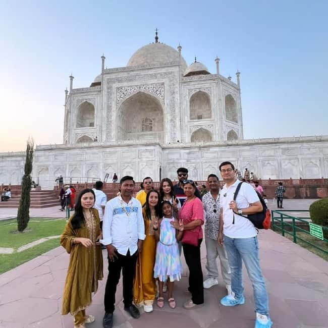 Luxury Sunrise Taj Mahal Tour by Mercedes - BMW - Audi - An In-Depth Look at the Luxury Sunrise Taj Mahal Tour