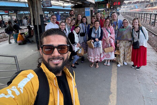 Luxury Taj Mahal and Agra Fort Tour by Train From Delhi - Key Points