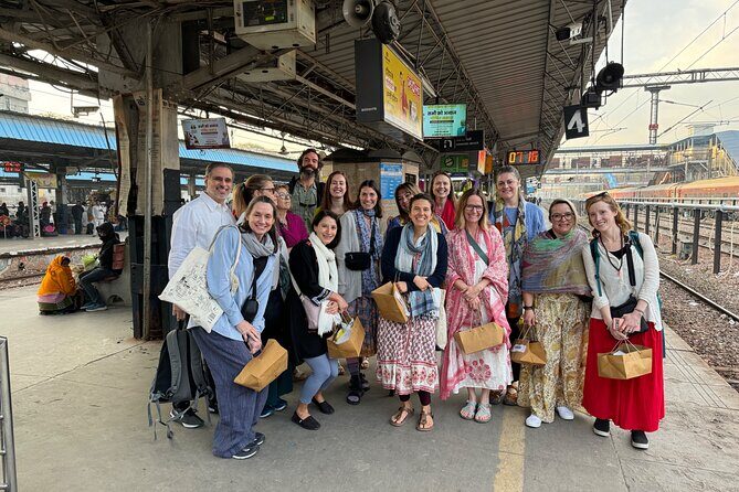 Luxury Taj Mahal and Agra Fort Tour by Train From Delhi - FAQ