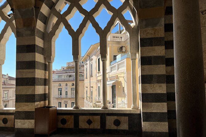 luxury-tour-amalfi-coast-by-van-mercedes