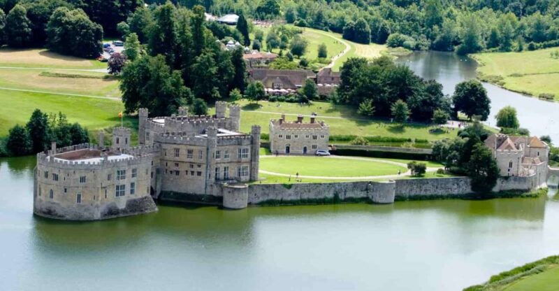 luxury-tour-from-london-to-leeds-castle-canterbury