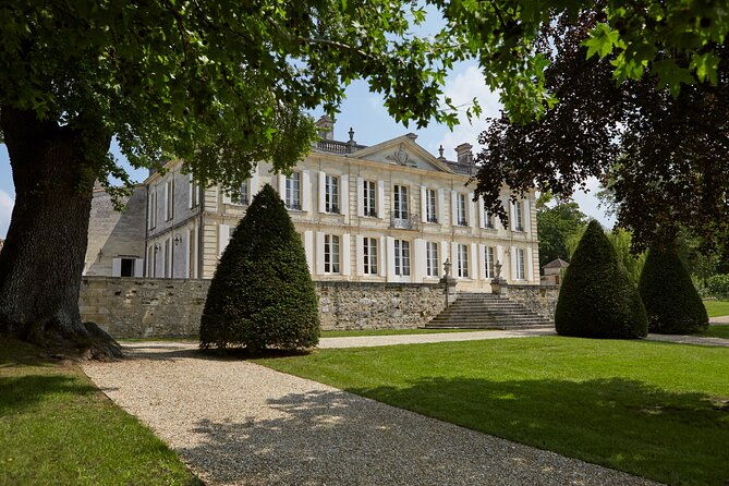 luxury-tour-of-chateau-de-la-dauphine-2
