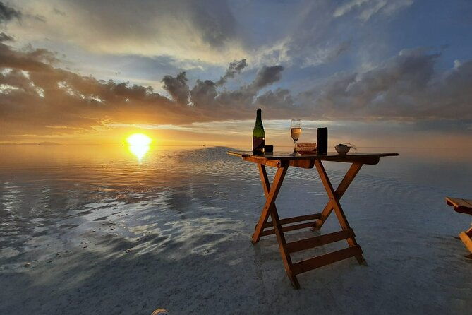 luxury-uyuni-salt-flats-3d-2n-tour-from-la-paz-by-air