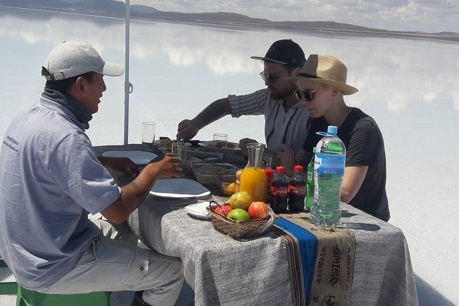 luxury-uyuni-salt-flats-3d-2n-tour-from-la-paz-by-air