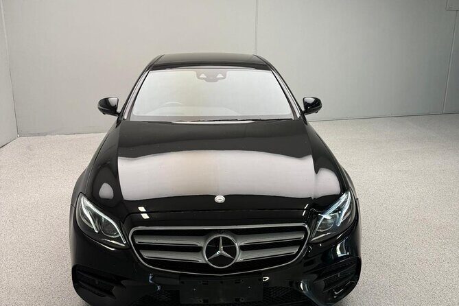 Luxury Vehicle Transfer Brisbane Airport to Gold Coast Hotels - FAQs