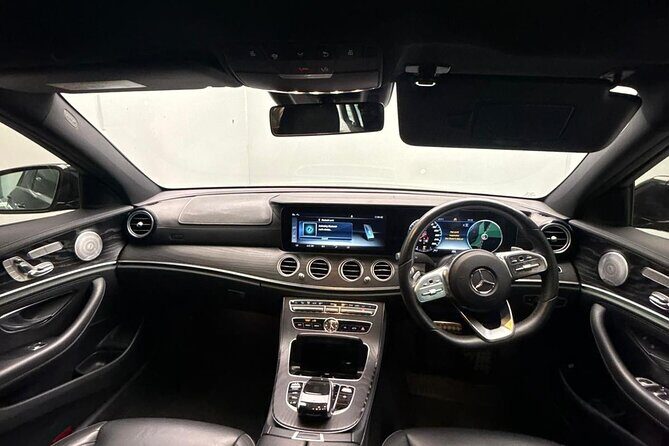 Luxury Vehicle Transfers Gold Coast Airport to Gold Coast Hotels - Who Would Benefit Most?