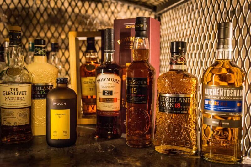 Luxury Whisky Tasting in Edinburgh's Underground Vaults - Authenticity and Authentic Stories