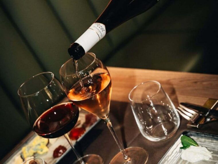 luxury-wine-tasting-in-modena-city-center