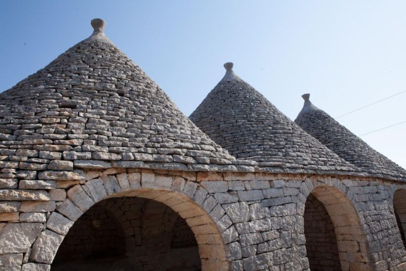 luxury-wine-tasting-in-valle-ditria