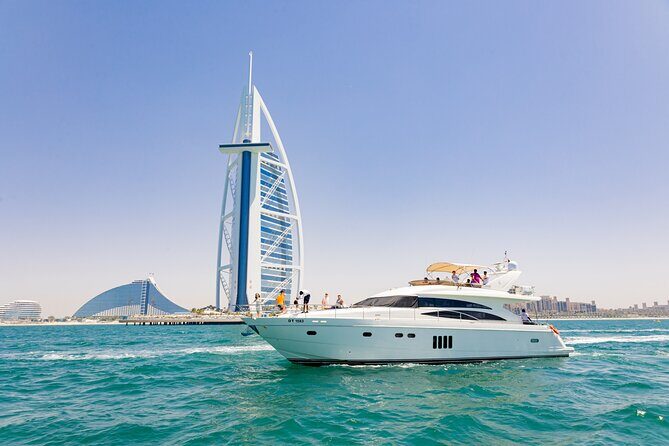 Luxury Yacht Cruise and Dine in Dubai - The Sum Up