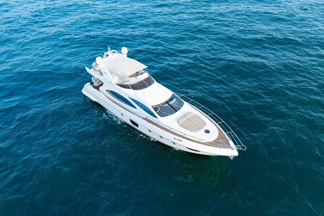Luxury Yacht Private Rental from Dubai Marina - Key Points
