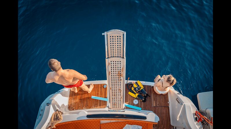 Luxury yacht: Sunset Blue Cave & Elaphite Island Tour - Key Points