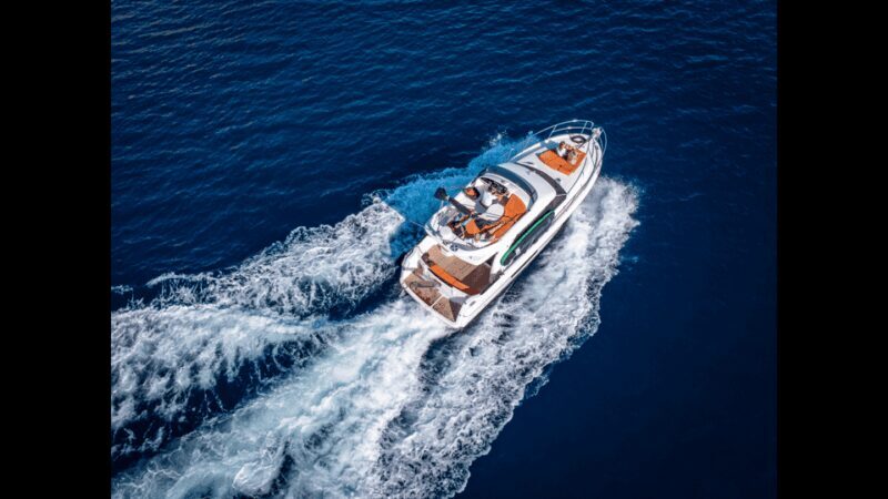 Luxury yacht: Sunset Blue Cave & Panoramic Tour w Wine - FAQ