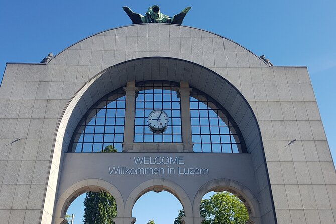 luzern-elegance-private-city-walk-and-panoramic-lake-cruise