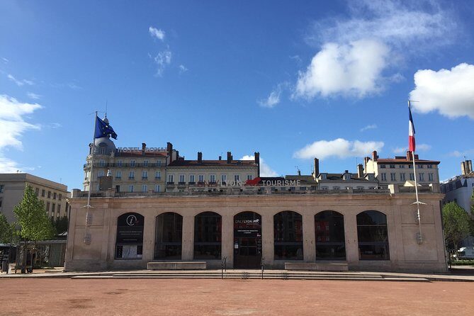 Lyon City Card Attractions & Museums Card & Guide with City Map - In-Depth Look at the Itinerary