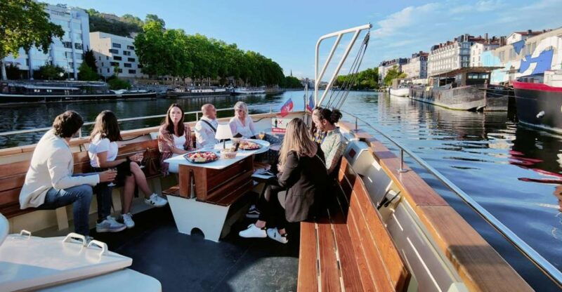 lyon-city-cruise-with-charcuterie-cheese-and-wine